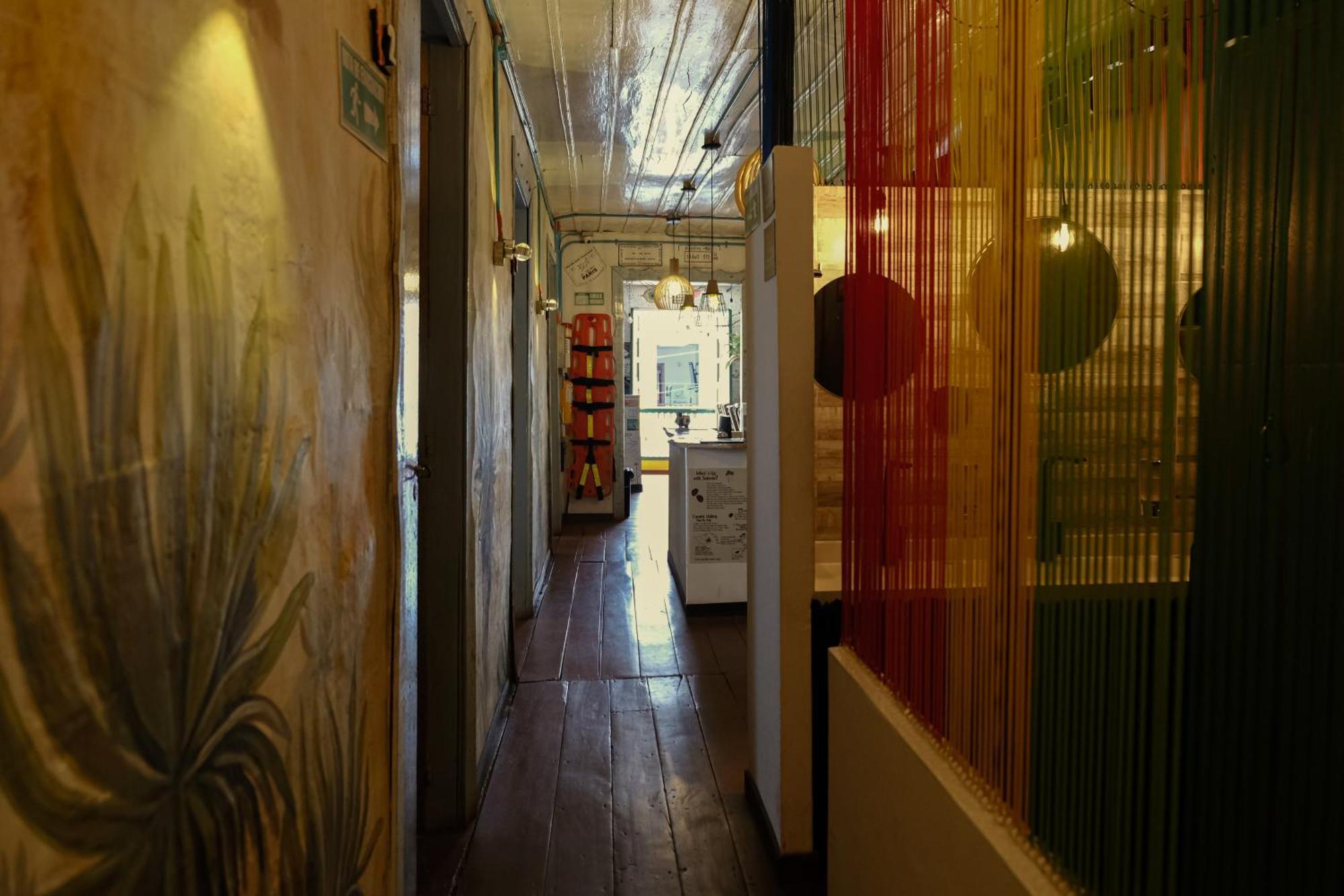 The Corner House Hostel Salento Bagian luar foto